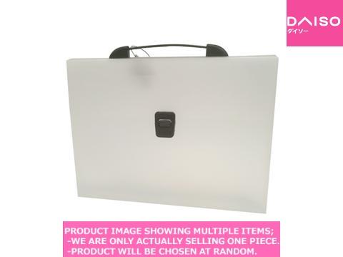 Document cases / A FILE BAG CLEAR【 ファイルバッグ クリア】| Daiso